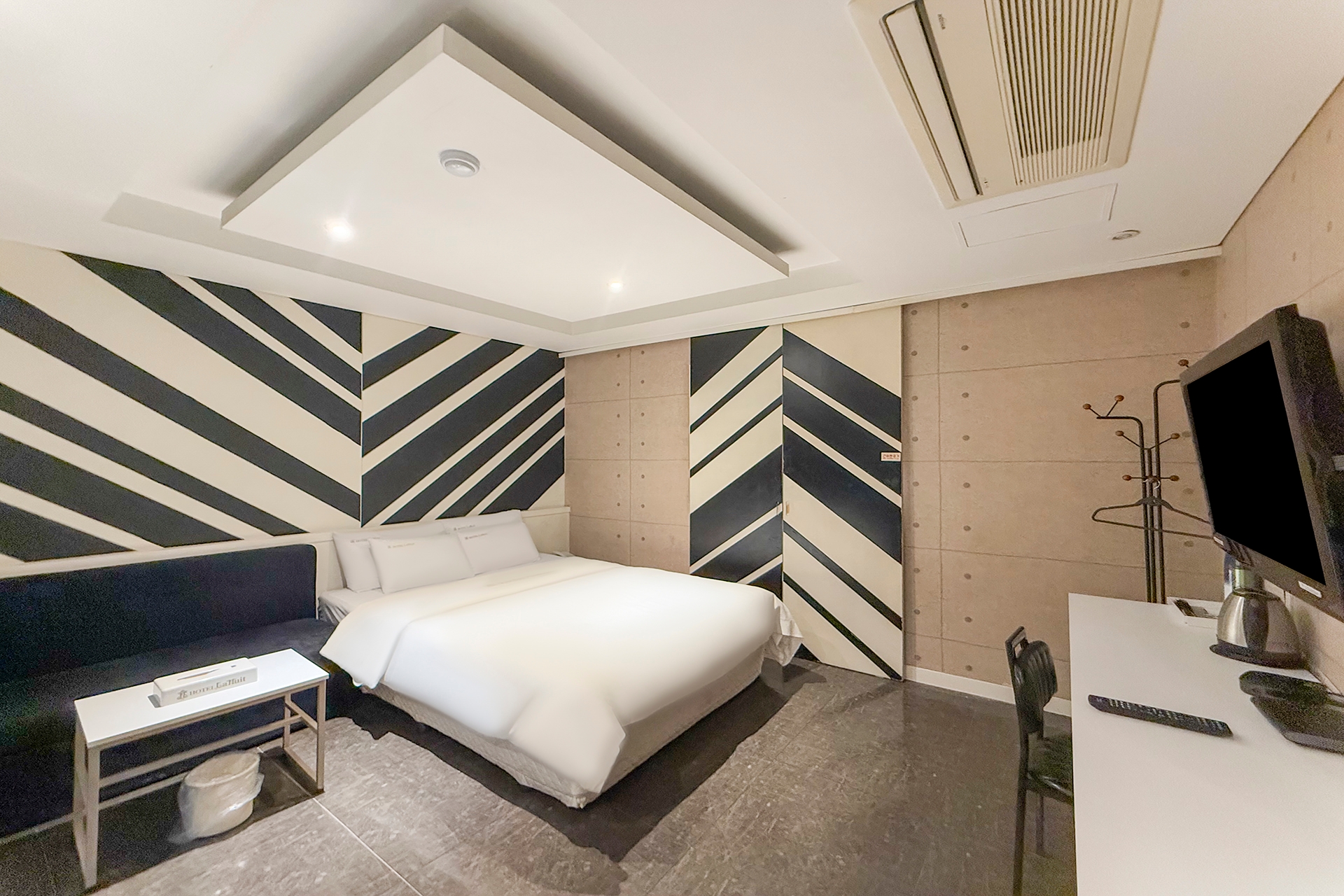 [랜덤배정]스탠다드(얼리체크인,도보전