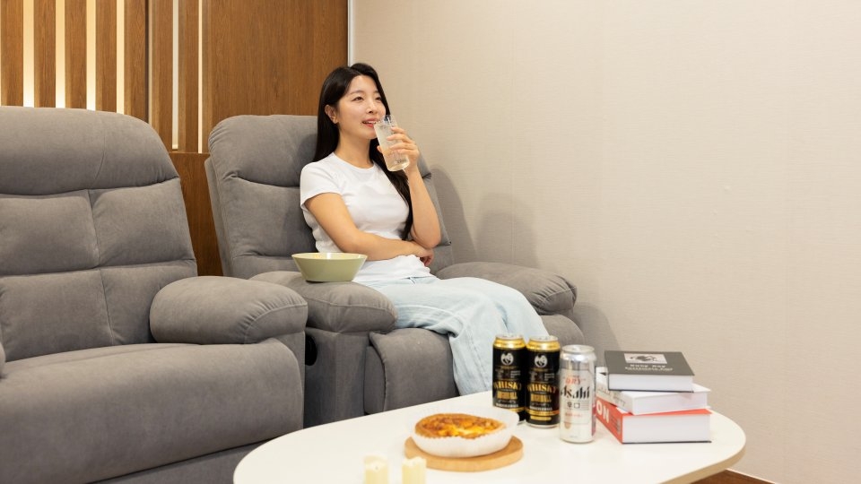 무비더하기패키지(무비룸,하이볼,피자)