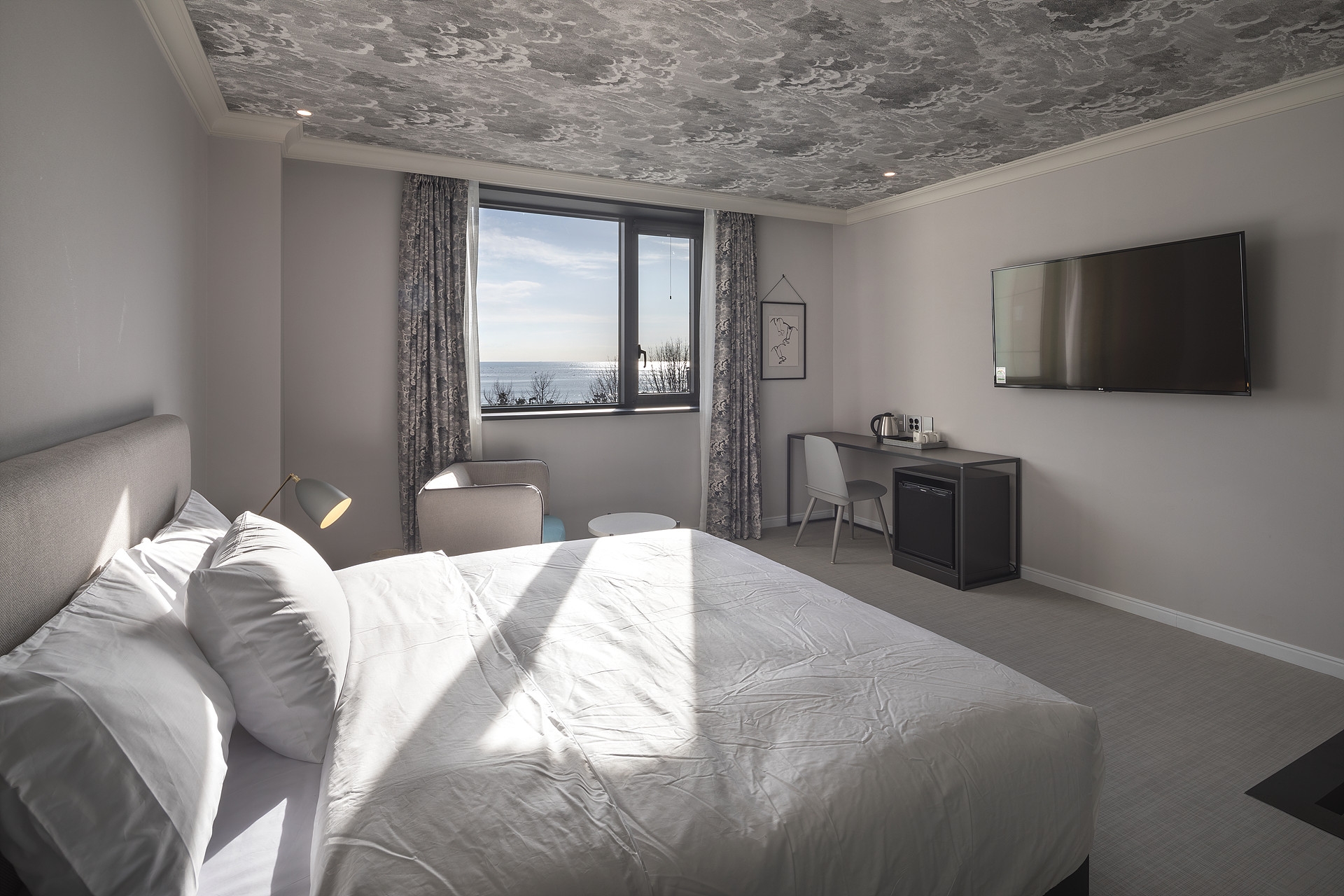 Deluxe Double(넷플릭스)