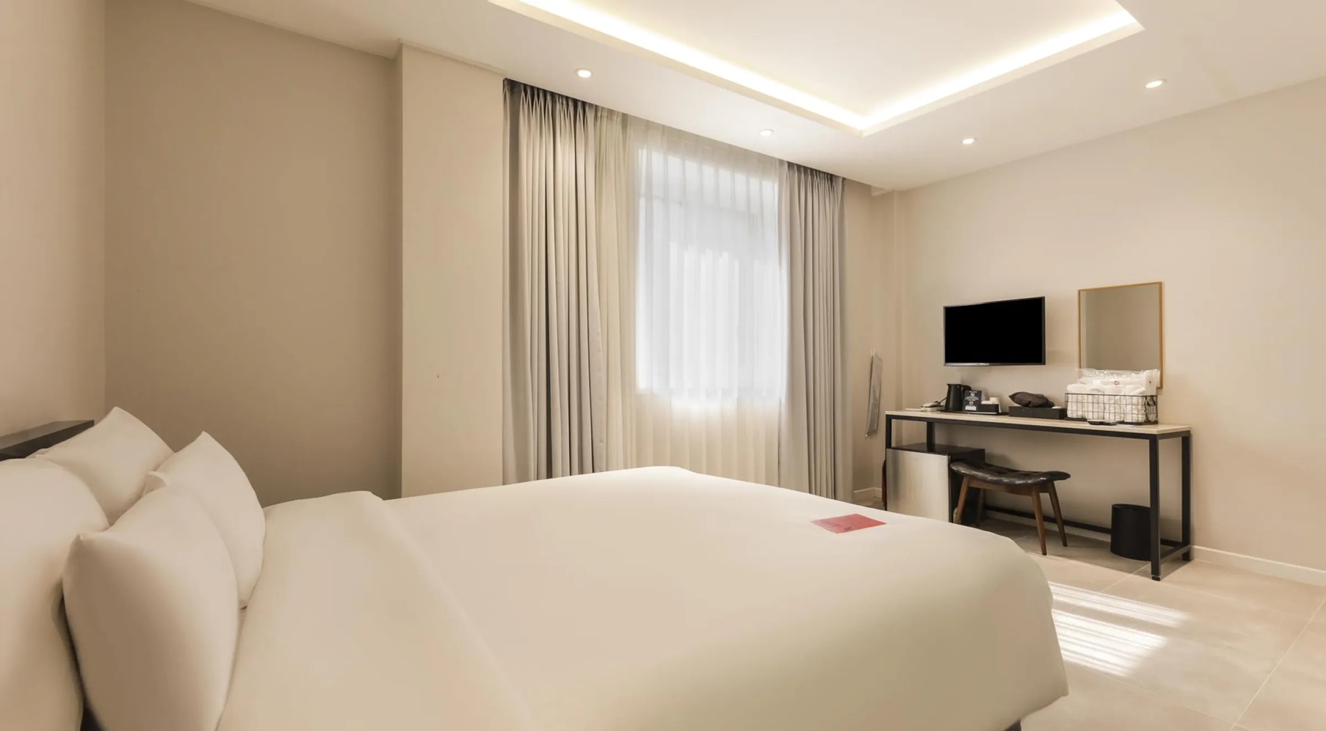 디럭스 룸업그레이드 패키지