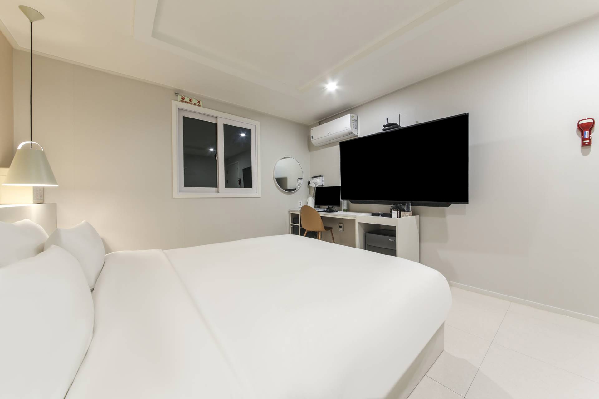 특실-넷플릭스(라텍스침구,공기청정기,