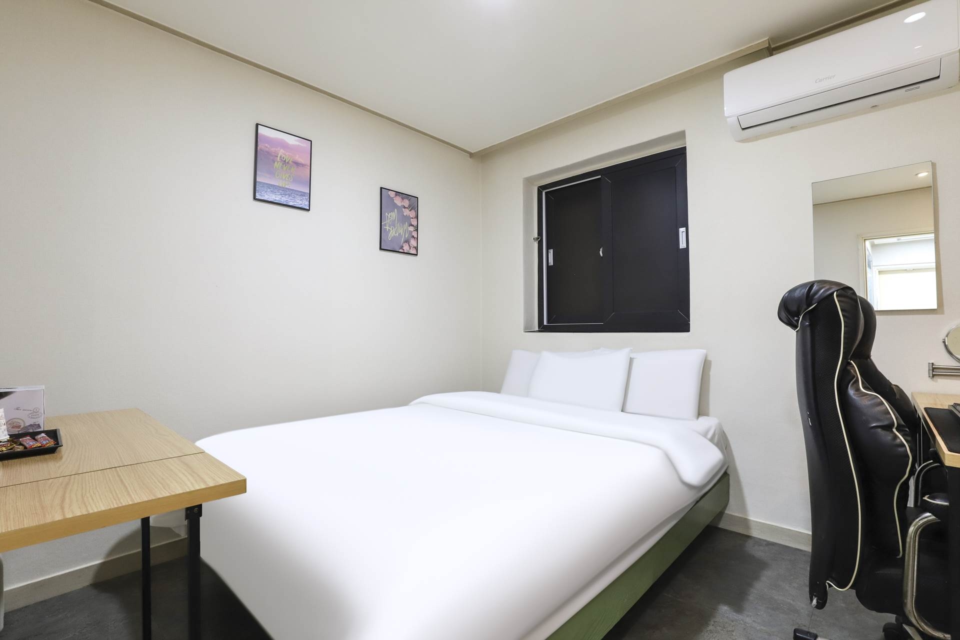 일반실 B(롤사양pc,넷플릭스,55인