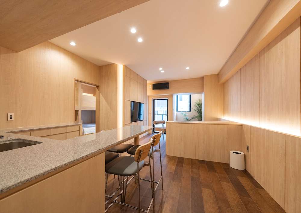 UH 스위트 난바 스테이션