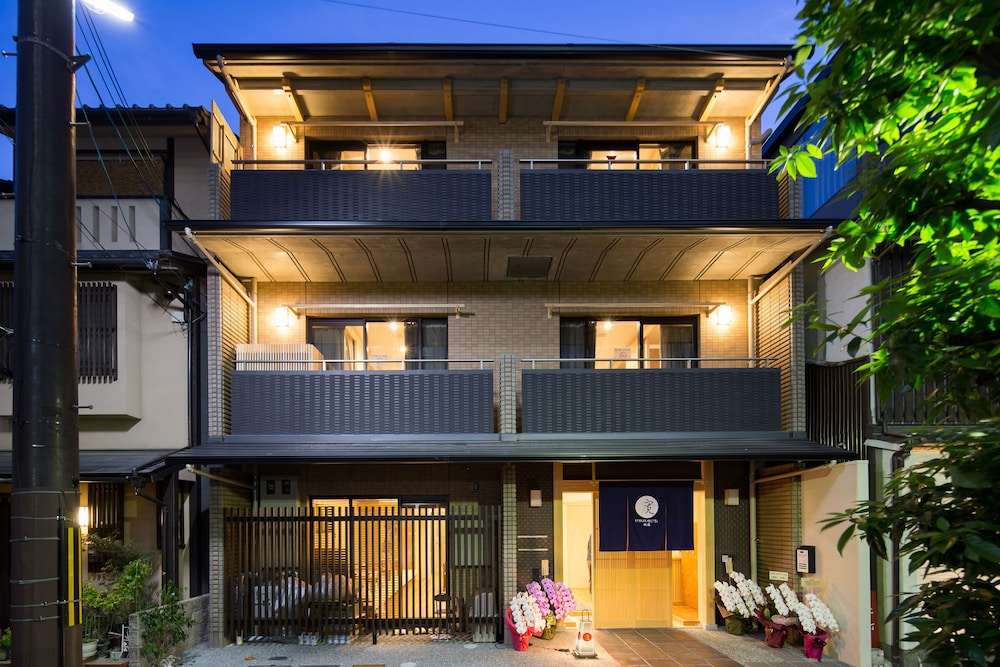 료칸 호스텔 기온