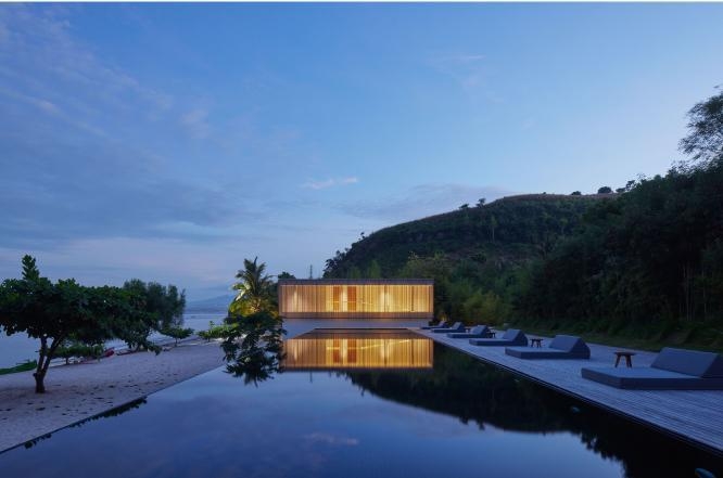 이닛 롬복,발리호텔,롬복호텔