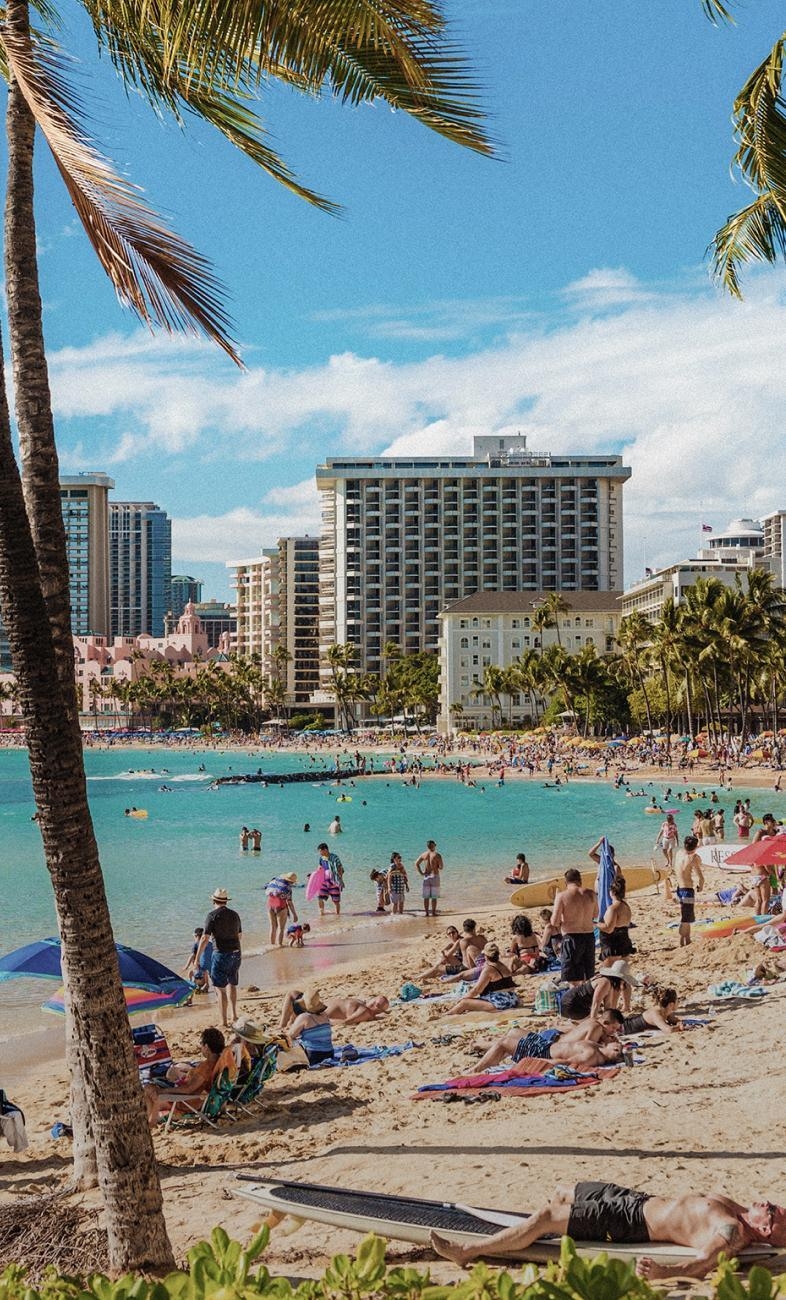 한여름의 크리스마스로
떠나요, 하와이 호텔