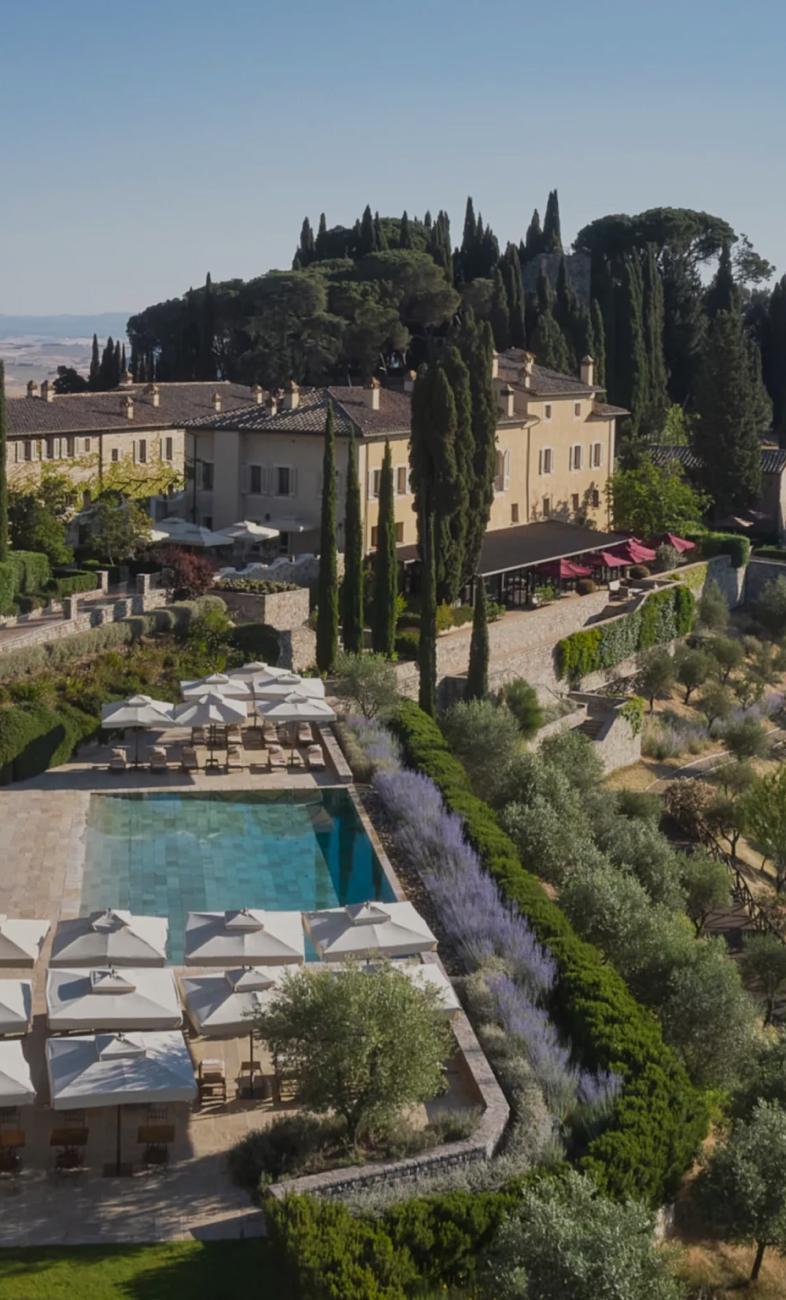 와이너리 안에서 
보내는 하룻밤