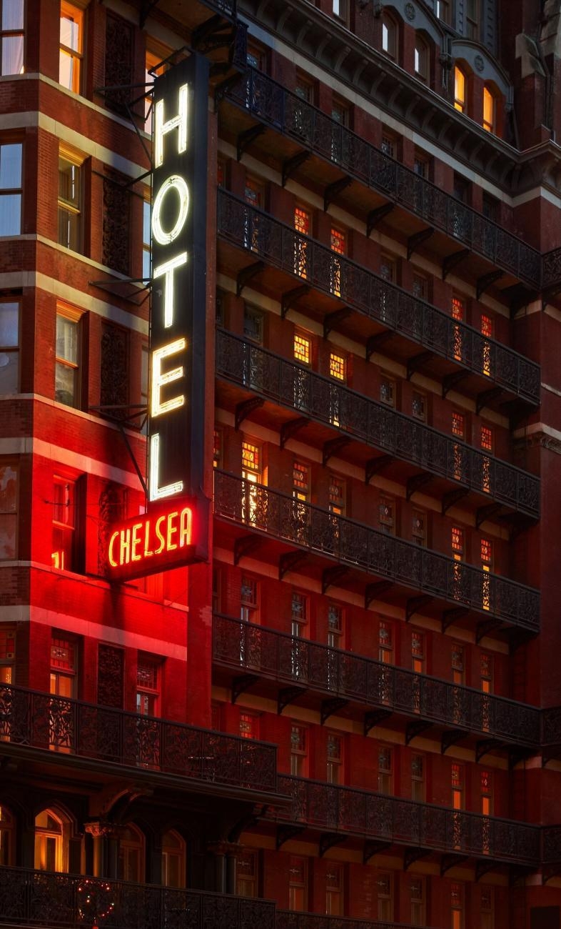 호텔 그 이상의 공간,
아티스트가 사랑한 호텔들