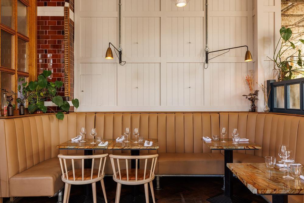 더컬페퍼,런던부티크호텔,런던숙소,런던여행,런던펍