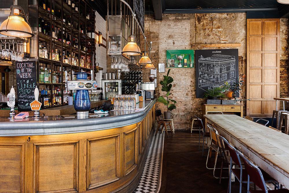 더컬페퍼,런던부티크호텔,런던숙소,런던여행,런던펍