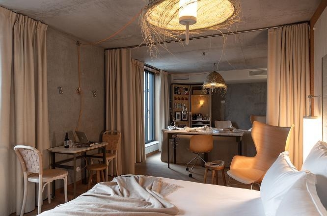 MOB하우스,파리숙소,파리호텔,파리워케이션숙소,파리디자인호텔