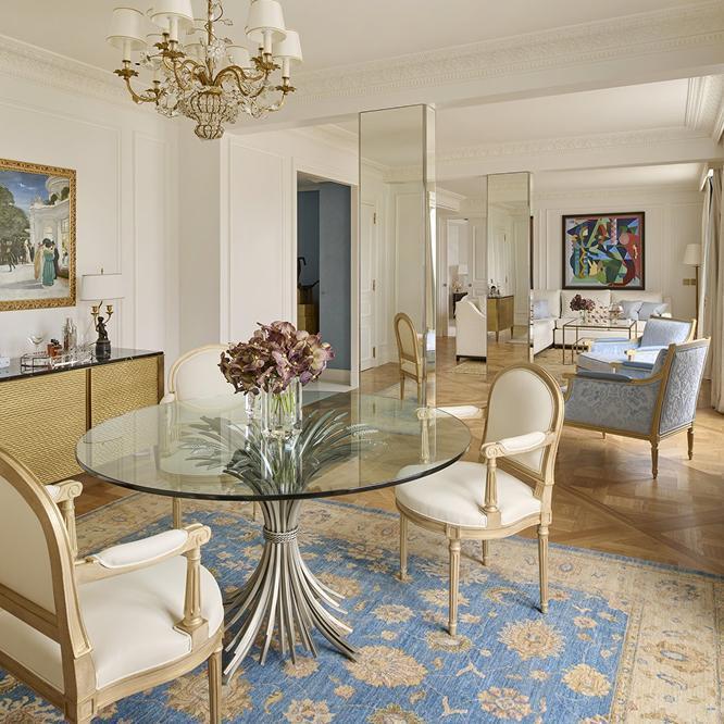 포시즌스호텔조지V파리,프랑스호텔,파리호텔,팔라스등급호텔