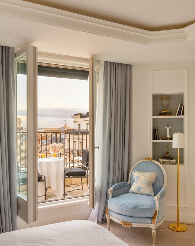 포시즌스호텔조지V파리,프랑스호텔,파리호텔,팔라스등급호텔