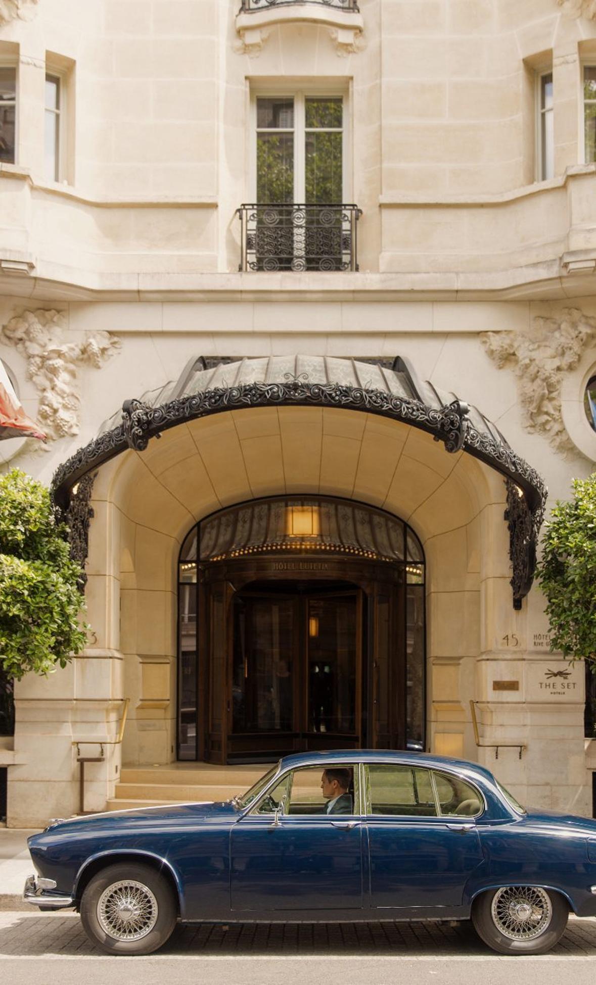 삶을 예술처럼,
파리의 팔라스 호텔