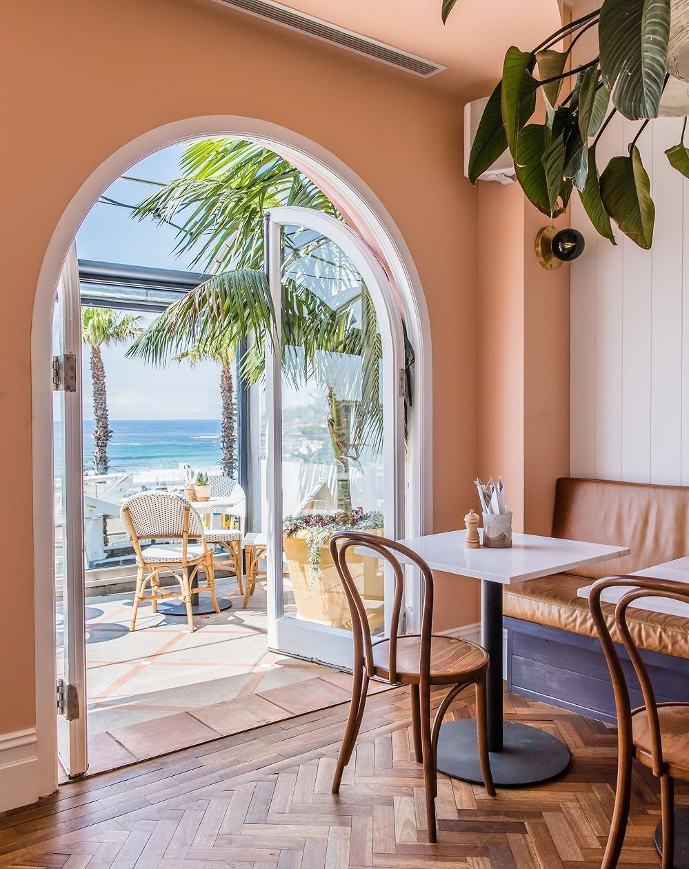 호텔라베시스,본다이비치호텔,본다이비치숙소,시드니호텔,시드니숙소