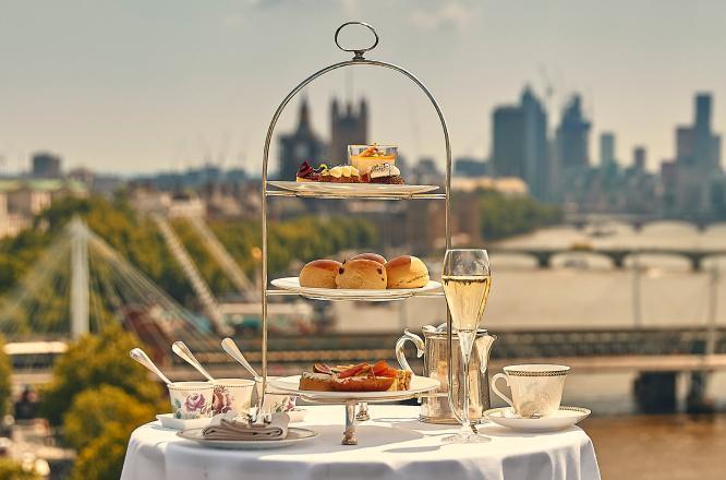 애프터눈티호텔,런던호텔,런던호캉스,더사보이런던