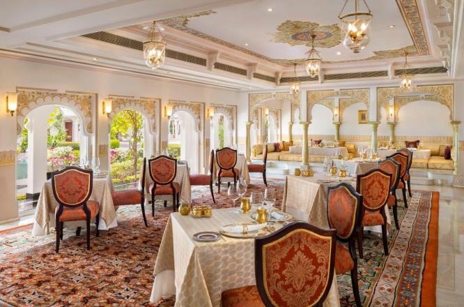 인도호텔,인도궁전호텔,인도고급호텔,인도호캉스,타지레이크팰리스