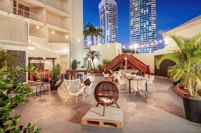 노보텔 서퍼즈 파라다이스 테라스