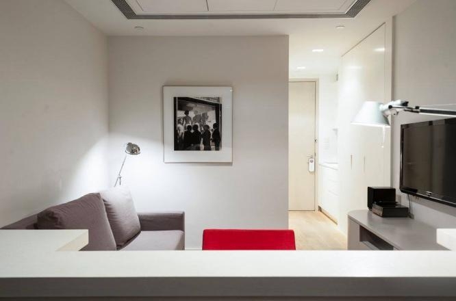 트웬티 원 휘트필드,홍콩호텔,타이항호텔