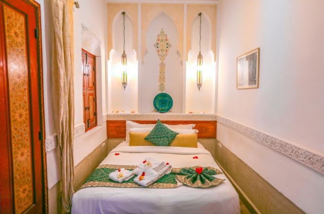 리아드호텔,리아드호캉스,리아드멜룬&스파