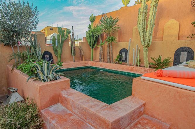 리아드호텔,리아드호캉스,리아드멜룬&스파