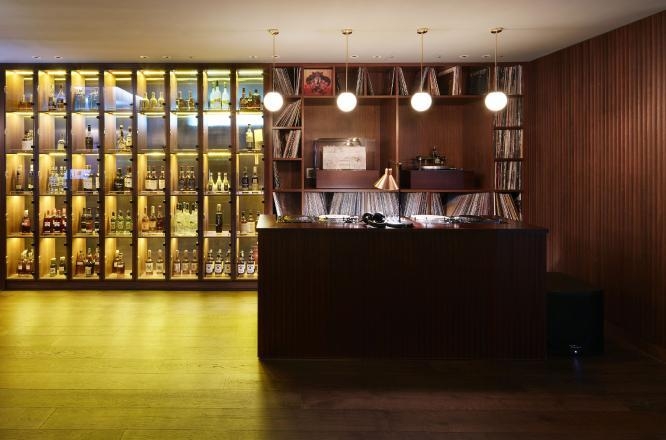 홍대호텔,서울호텔,홍대바추천,라이즈오토그래프컬렉션