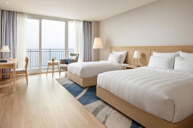 롯데리조트속초,속초호텔,강원호텔,수영장호텔,인피니티풀호텔