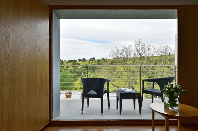 포우사다 콘벤투 데 아하이올루스,포르투갈숙소