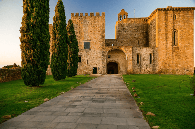 포우사다모스테이루두크라투,포르투갈숙소