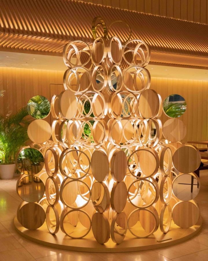 코모 레비 트리, 도쿄 에디션 토라노몬