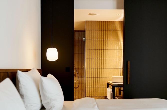 칼 어거스트,독일호텔,뉘른베르크호텔,부티크호텔