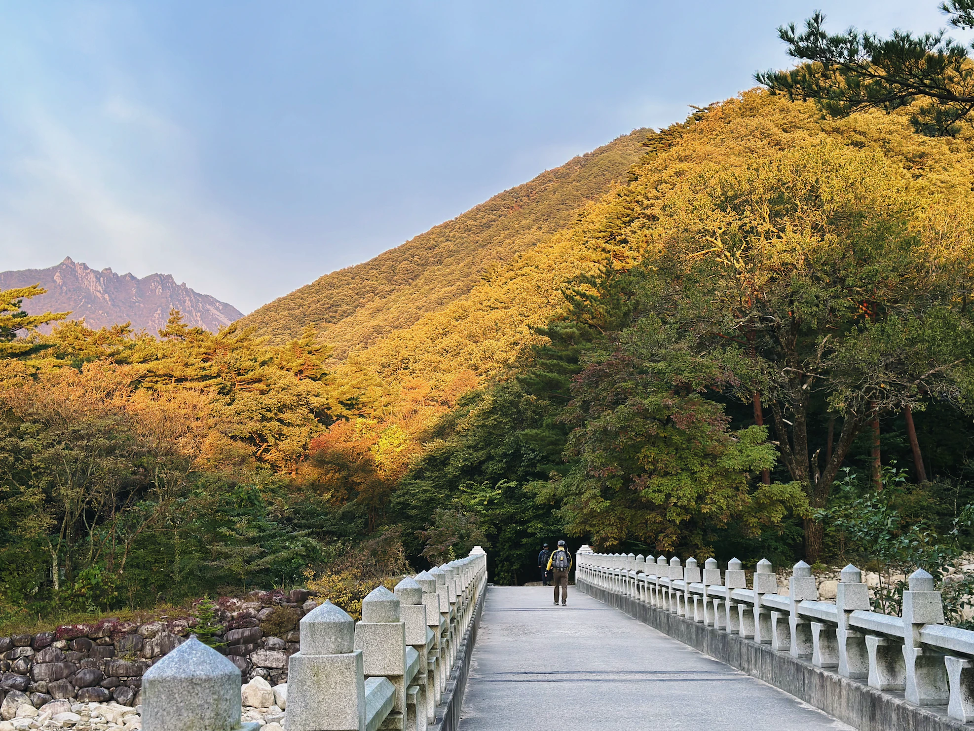 단풍 명소, 설악산 국립공원, 설악산 대청봉, 가을 단풍, 설악산 숙소