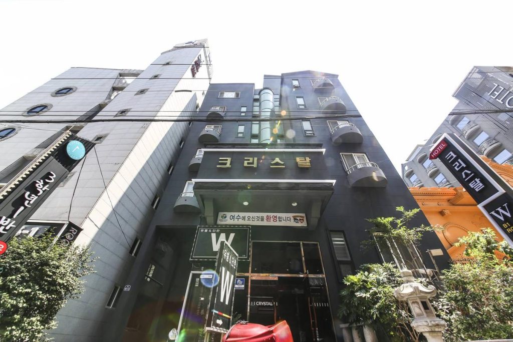 여수모텔 크리스탈 모텔