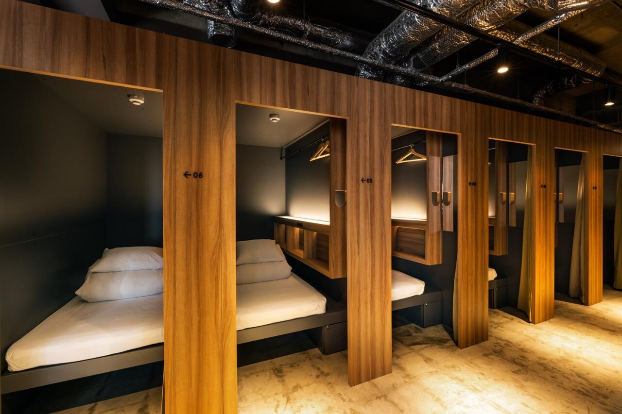 후쿠오카 캡슐호텔 5군데, 시설과 위치 뛰어난 가성비 숙소 - 왓츠인마이트립