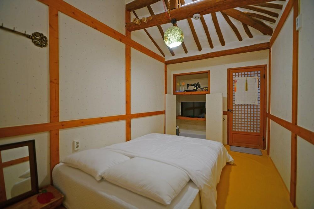 전주 한옥 숙소 하늘기와