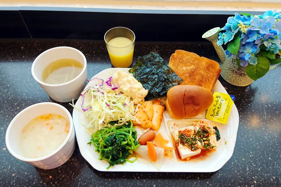 토요코인 강남 조식