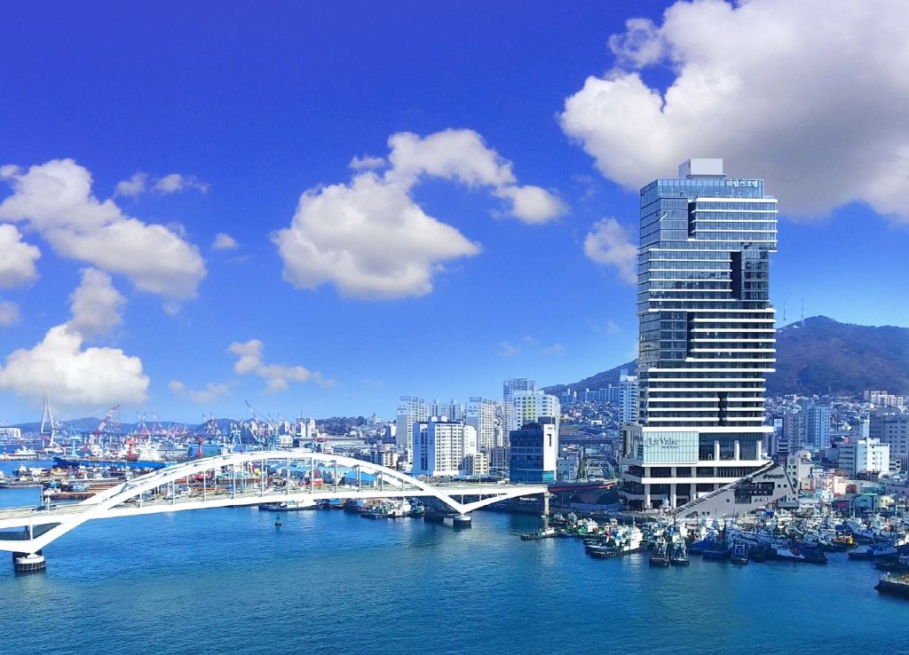영도라발스호텔
