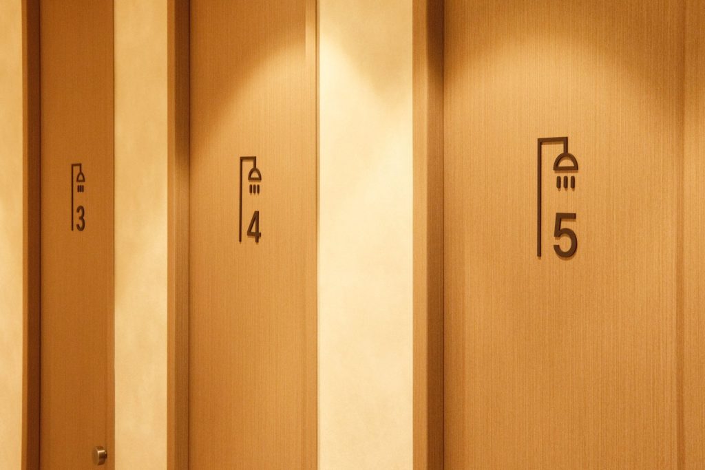 고유 인 앤 캐빈