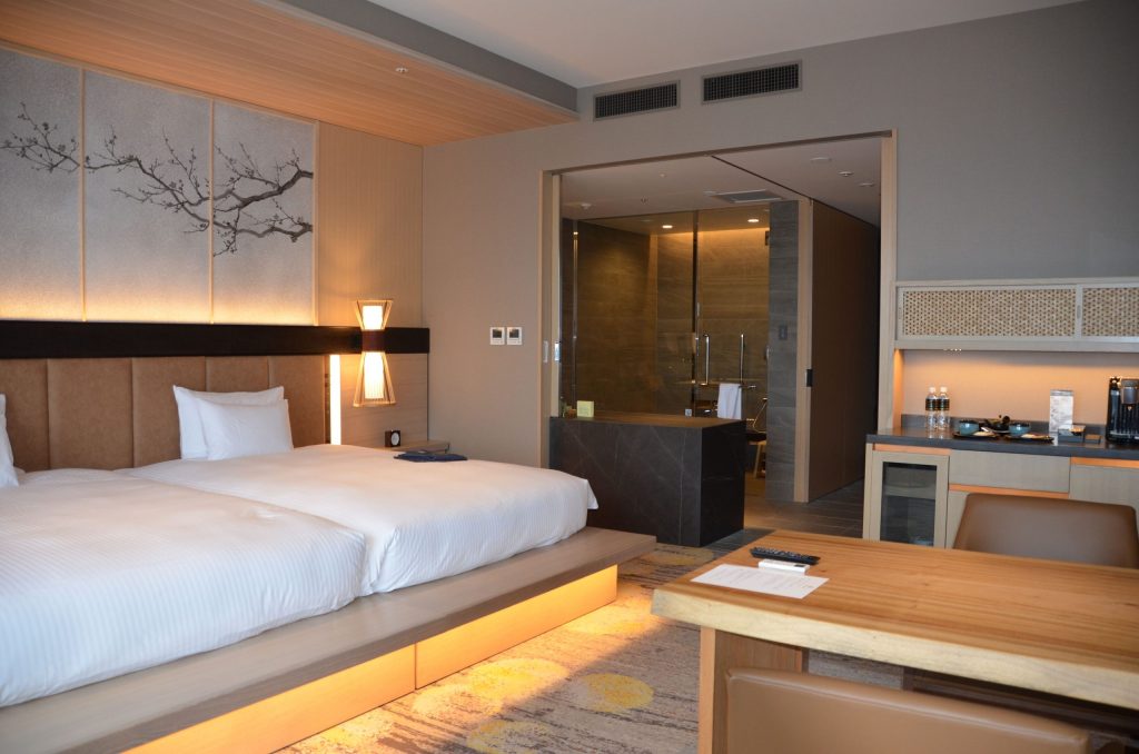 더블라썸하카타