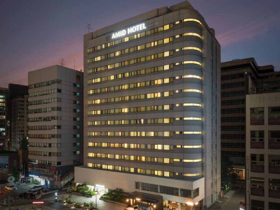 아미드호텔, 종각역 4분 거리 트리플룸이 있는 서울가성비호텔