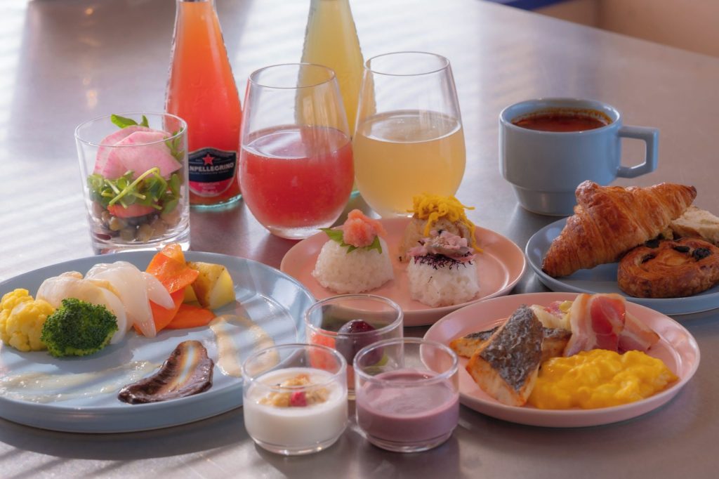 더 베이스먼트 혼마치