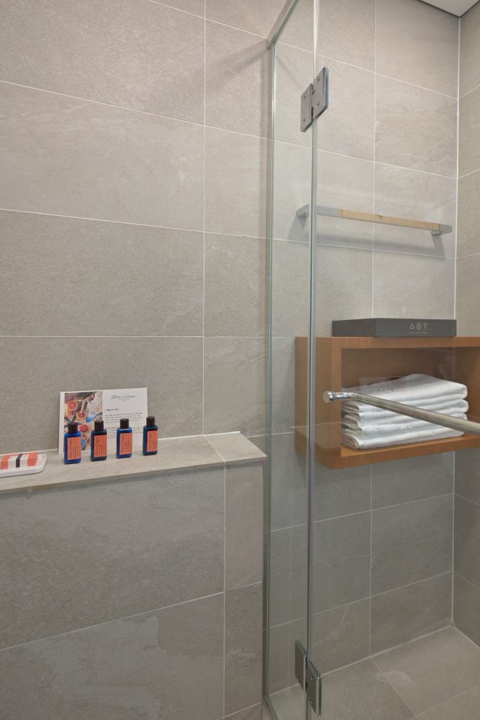 웨스트오브가나안