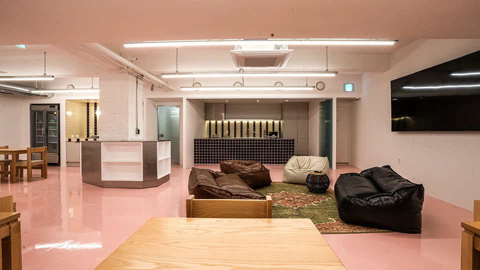 트래디업호텔바이디자이너스