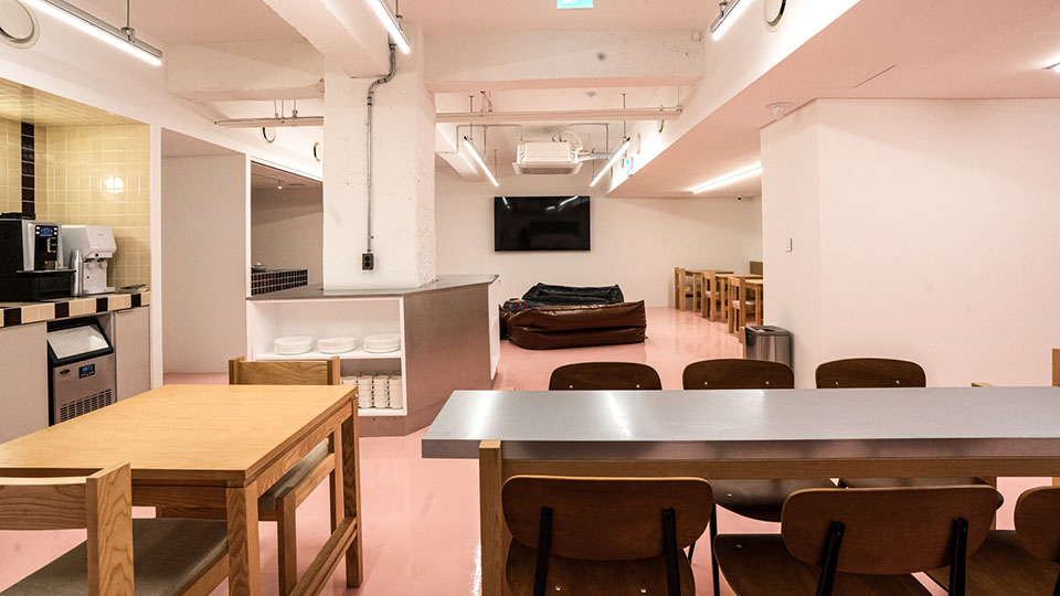 트래디업호텔바이디자이너스