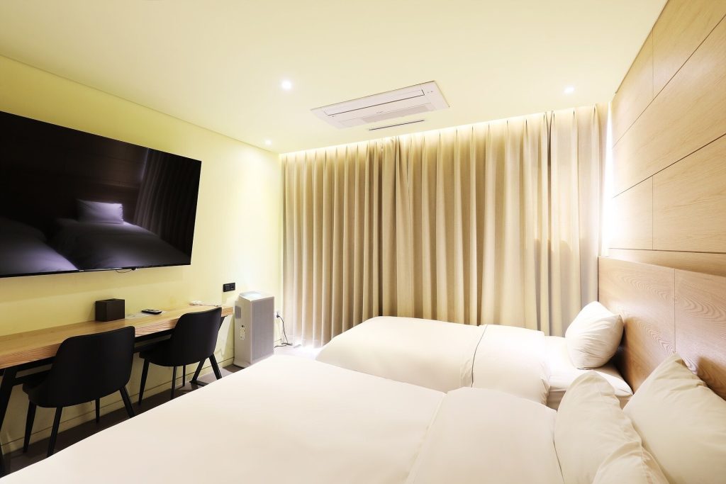 청계천근처숙소