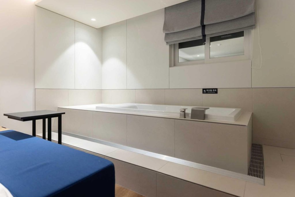 청계천근처숙소