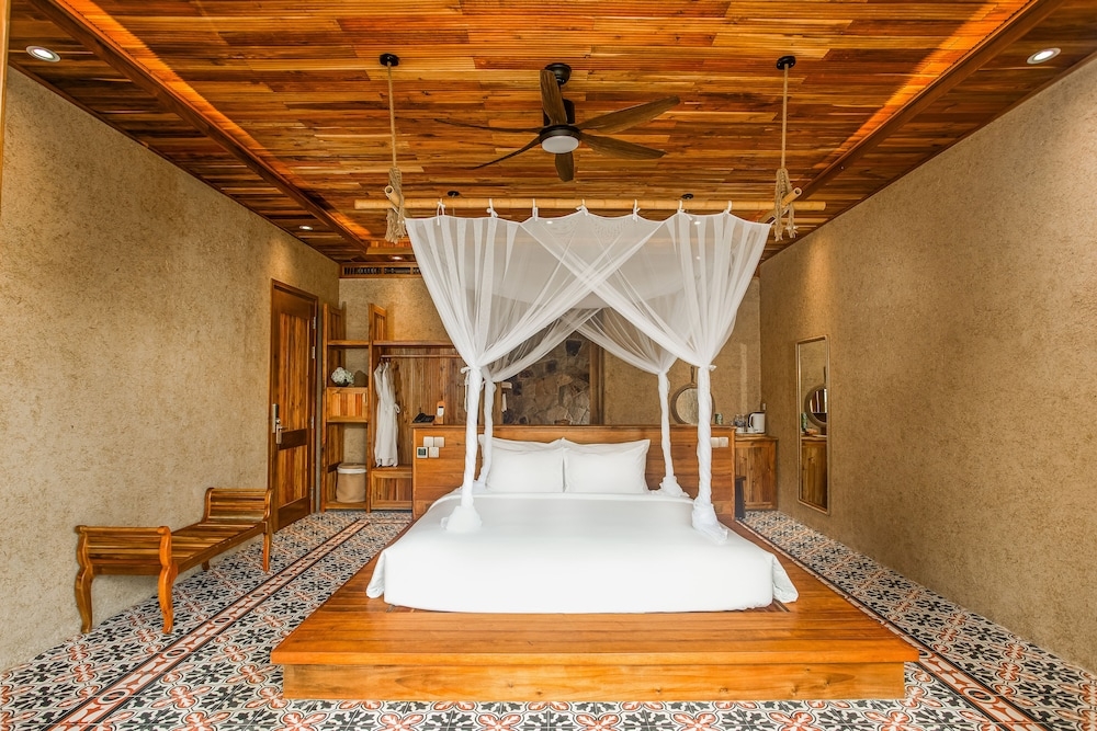 푸꾸옥이색숙소