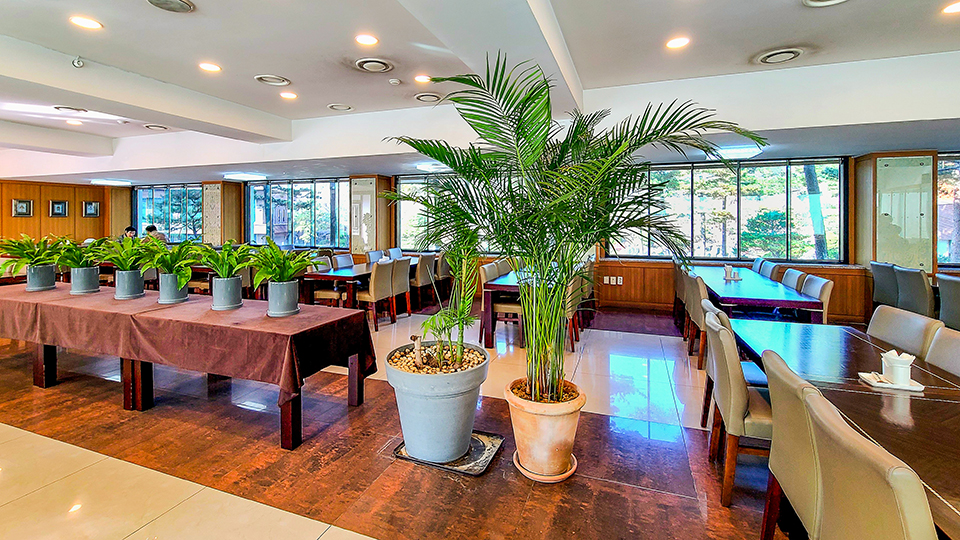 쉐르빌온천호텔