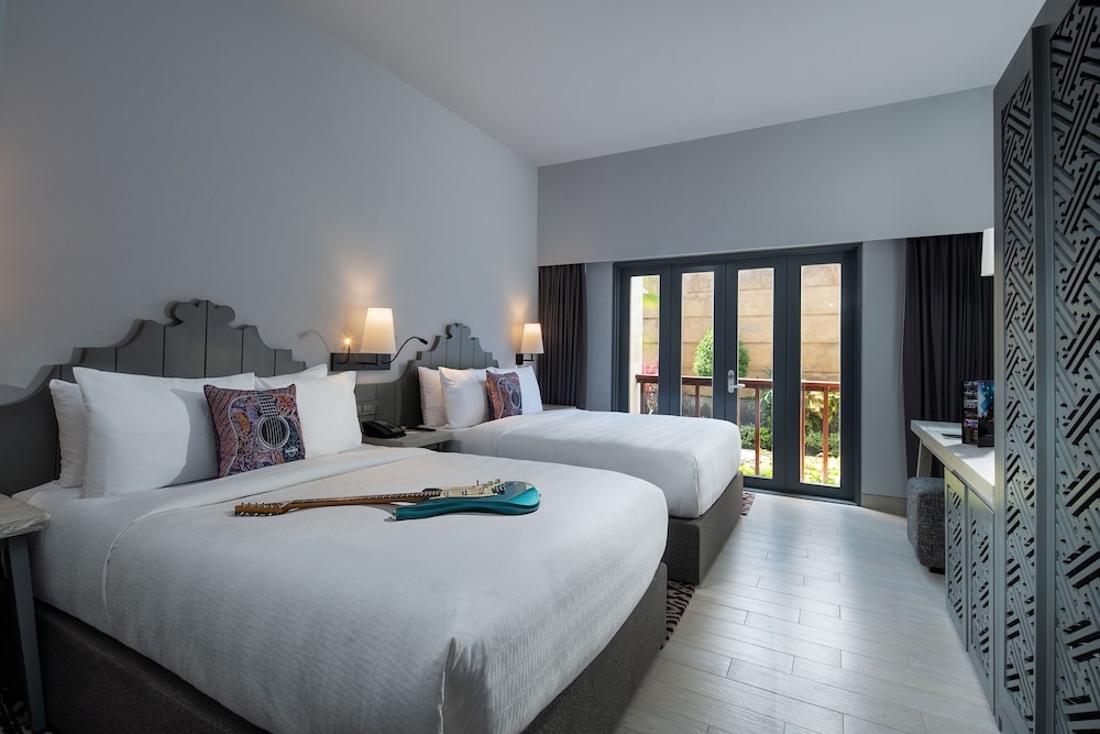 발리수영장호텔