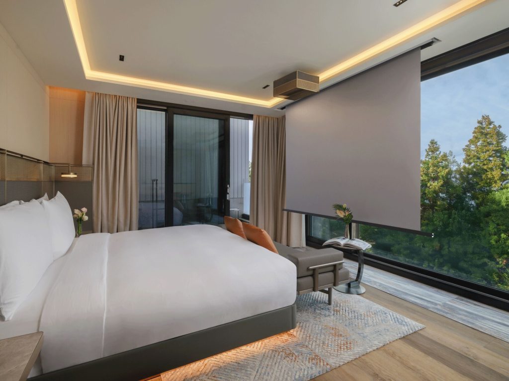 엠버퓨어힐제주